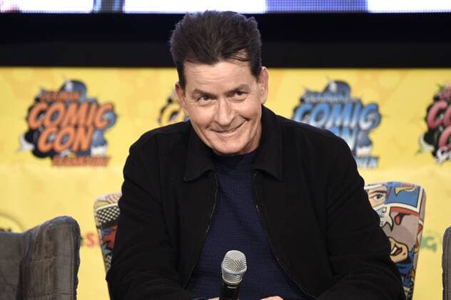 Entertainment Themen der Woche KW15 Entertainment Bilder des Tages Charlie Sheen auf der 5. German Comic Con Dortmund 2019 in den Westfalenhallen. Dortmund, 14.04.2019 *** Charlie Sheen at the 5 German Comic Con Dortmund 2019 in the Westfalenhallen Dortmund 14 04 2019 Foto:xN.xKubelkax xFuturexImage