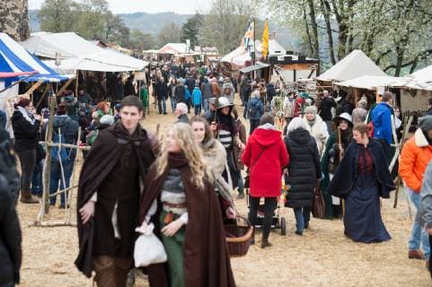 Historical Easter Market at the Ronneburg 13 04 2019 Ronneburg x1x Historical Easter Market at the Ronneburg Castle In the Picture Overview Market Grounds Ronneburg Ronneburg Hessen Germany