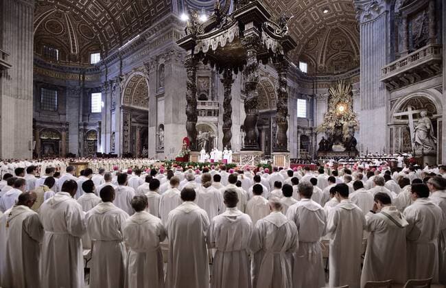 News Themen der Woche KW16 News Bilder des Tages April 18, 2019 - Vatican City, Holy See- POPE FRANCIS celebrates Chrism mass in St. Peter s Basilica at the Vatican Vatican City State - ZUMAi15_ 20190418_zaf_i15_003 Copyright: xEvandroxInettix
