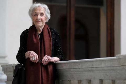 Entertainment Bilder des Tages Uruguayan poet Ida Vitale poses for photographers during an event held at the Spanish National Library, in Madrid, Spain, 22 April 2019. Ida Vitale will receive the Cervantes 2018 Award on 23 April 2019, one of the most important accolades in Spanish language, as a recognition to her career. Uruguayan poet Ida Vitale will receive Cervantes 2018 Award in Madrid !ACHTUNG: NUR REDAKTIONELLE NUTZUNG!  Copyright: xJuanxCarlosxHidalgox GRAF5364 20190422-636915346054123922