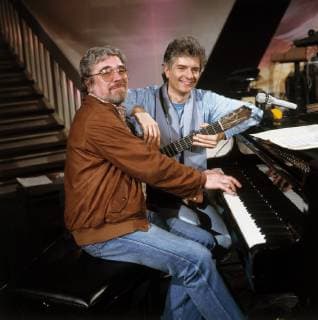 Peter Horton, 80. Geburtstag am 19. September HORST JANKOWSKI UND PETER HORTON Jazz-Pianist HORST JANKOWSKI und Liedermacher PETER HORTON, Aufnahme aus den 80er Jahren. Überschrift: HORST JANKOWSKI UND PETER HORTON Copyright: KPA !AUFNAHMEDATUM GESCHÄTZT! UnitedArchives00664325