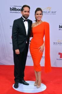 Jose Fernando (L) and Vanessa Hauc attend the 26th annual Billboard Latin Music Awards at the Mandalay Bay Events Center in Las Vegas, Nevada on April 25, 2019.  LAV20190425042 JIMxRUYMEN