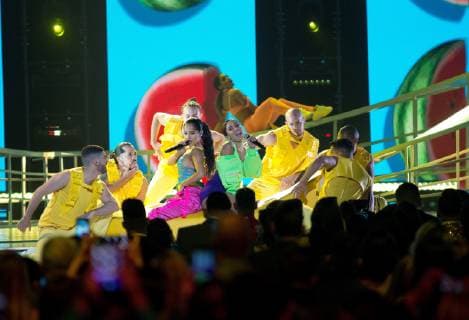 Singers Anitta and Becky G, perform on stage during the twenty-first edition of the Billboard Latin Music Awards 2019, which takes place at the Mandalay Bay Hotel and Casino, in Las Vegas, Nevada, USA, 25 April 2019. Billboard Latin Music Awards 2019 !ACHTUNG: NUR REDAKTIONELLE NUTZUNG!  Copyright: xArmandoxArorizox AME5303 20190426-636918584874206081