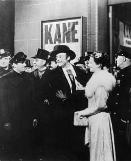 CITIZEN KANE Citizen Kane USA 1940 Orson Welles ORSON WELLES, RUTH WARRICK, in einer Filmszene aus Citizen Kane , 1941. Regie: Orson Welles aka. Citizen Kane CITIZEN KANE USA 1940 Copyright: KPA !AUFNAHMEDATUM GESCHÄTZT! Nur redaktionelle Nutzung im Zusammenhang mit dem Film. Editorial usage only and only related to the movie. Im Falle anderer Verwendungen, kontaktieren Sie uns bitte. For other uses, please contact us. UnitedArchives00650681