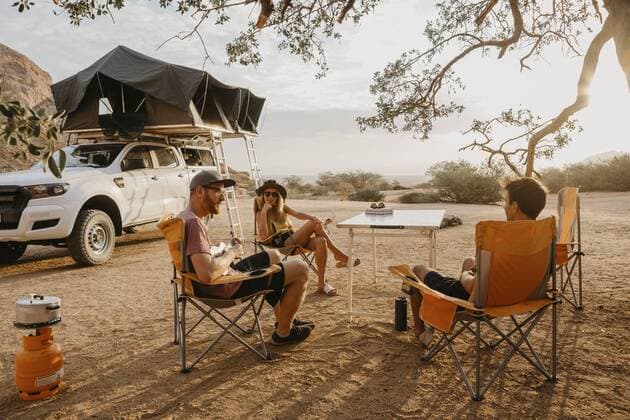 Namibia, friends camping near Spitzkoppe model released Symbolfoto  LHPF00358