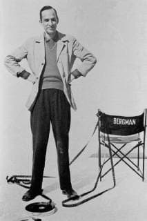 Swedish Director INGMAR BERGMAN (1950) Copyright: KPA !AUFNAHMEDATUM GESCHÄTZT! Nur redaktionelle Nutzung im Zusammenhang mit dem Film. Editorial usage only and only related to the movie. Im Falle anderer Verwendungen, kontaktieren Sie uns bitte. For other uses, please contact us. UnitedArchives00676529