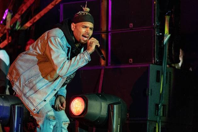 April 28, 2019 - Virginia Beach, Virginia, U.S - Singer CHRIS BROWN during the inaugural Something In The Water Music Festival in Virginia Beach, Virginia Virginia Beach U.S. - ZUMAs135 20190428_zap_s135_135 Copyright: xDanielxDeSloverx