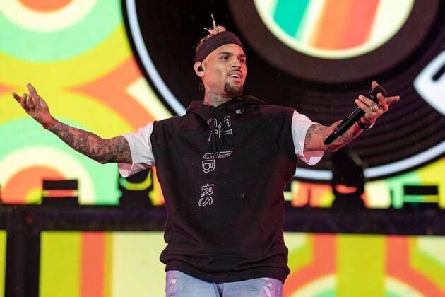 April 28, 2019 - Virginia Beach, Virginia, U.S - Singer CHRIS BROWN during the inaugural Something In The Water Music Festival in Virginia Beach, Virginia Virginia Beach U.S. - ZUMAs135 20190428_zap_s135_142 Copyright: xDanielxDeSloverx