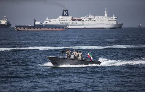 (190430) -- HORMUZ, April 30, 2019 -- Iranian soldiers patrol the Strait of Hormuz in southern Iran, April 30, 2019. Iran s top military commander said on Sunday that the Islamic republic does not intend to close the Strait of Hormuz for the international shipping. Tehran wants the Strait of Hormuz to remain open with sustained security, Chief of Staff of Iran s Armed Forces Major General Hossein Baqeri was quoted as saying by Tasnim news agency. ) IRAN-STRAIT OF HORMUZ-MILITARY-SECURITY AhmadxHalabisaz 