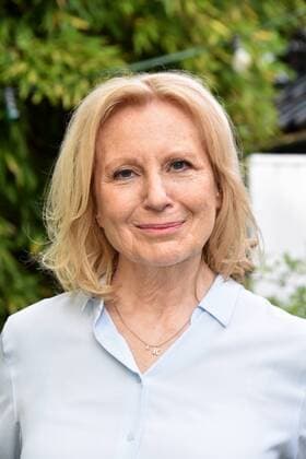 Actress Maren Kroymann poses on 30 04 2019 in Cologne on the set of the film Grandchildren for Beginners