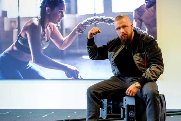 On 01 05 2019 the rapper Kollegah came with his crew to the opening of the new Fitness Arena in Radebeul Sachsen Kollegah in Radebeul.