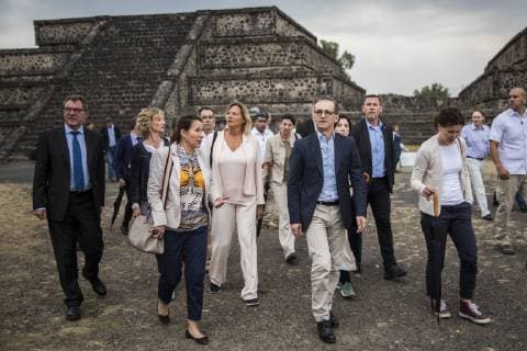 Federal Minister of Foreign Affairs Heiko Maas vR SPD and Ines de Castro vL Director of the Linden Museum Stuttgart admitted to the praehispanic ruined city of Teotihuacan 01 05 2019 Heiko Maas travels to Latin America Brazil Colombia and Mexico Teotihuacan Mexico Copyright: xFlorianxGaertner photothek.netx