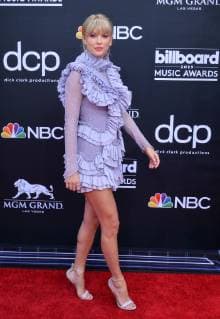Taylor Swift arrives for the 2019 Billboard Music Awards at the MGM Grand Garden Arena in Las Vegas, Nevada on May 1, 2019.  LAV20190501115 JIMxRUYMEN