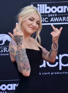Julia Michaels arrives for the 2019 Billboard Music Awards at the MGM Grand Garden Arena in Las Vegas, Nevada on May 1, 2019.  LAV20190501154 JIMxRUYMEN