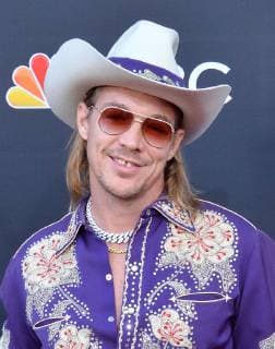 Diplo arrives for the 2019 Billboard Music Awards at the MGM Grand Garden Arena in Las Vegas, Nevada on May 1, 2019.  LAV20190501307 JIMxRUYMEN