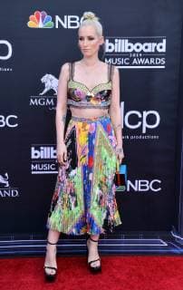 Ingrid Michaelson arrives for the 2019 Billboard Music Awards at the MGM Grand Garden Arena in Las Vegas, Nevada on May 1, 2019.  LAV20190501313 JIMxRUYMEN