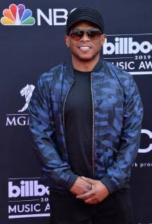 Sway Calloway arrives for the 2019 Billboard Music Awards at the MGM Grand Garden Arena in Las Vegas, Nevada on May 1, 2019.  LAV20190501410 JIMxRUYMEN