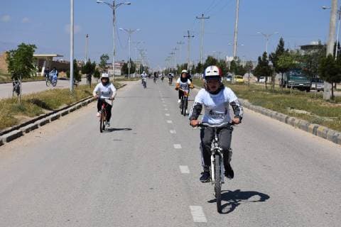 (190502) -- BALKH, May 2, 2019 -- Girls take part in an cycling event in Mazar-i-Sharif, capital of Balkh province, Afghanistan, May 2, 2019 . ) (SP)AFGHANISTAN-BALKH-GIRLS-CYCLING KawaxBasharat 