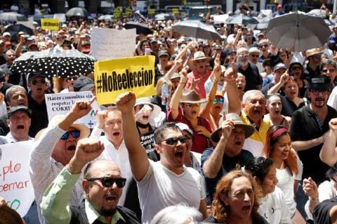 Hundreds demonstrate against policies implemented by Mexican President Andres Manuel Lopez Obrador, in Guadalajara, Jalisco state, Mexico, 5 May 2019. Thousands demonstrate against policies of new Government !ACHTUNG: NUR REDAKTIONELLE NUTZUNG!  Copyright: xFranciscoxGuascox AME9316 20190505-636926887285070416