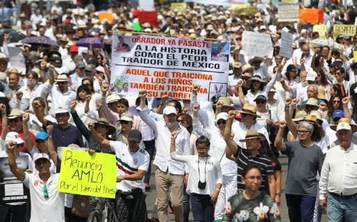 Thousands demonstrate against policies implemented by Mexican President Andres Manuel Lopez Obrador, in Mexico City, Mexico, 5 May 2019. Thousands demonstrate against policies of new Government !ACHTUNG: NUR REDAKTIONELLE NUTZUNG!  Copyright: xMarioxGuzmánx AME9322 20190505-636926890370272539