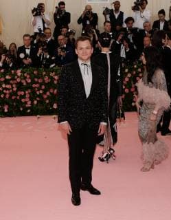 Taron Egerton arrives on the red carpet at The Metropolitan Museum of Art s Costume Institute Benefit Camp: Notes on Fashion at Metropolitan Museum of Art in New York City on May 6, 2019.  NYP20190506247 JOHNxANGELILLO