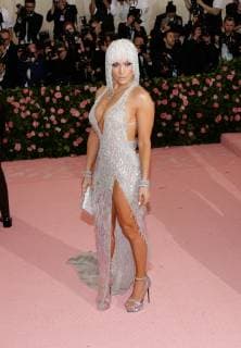 Jennifer Lopez arrives on the red carpet at The Metropolitan Museum of Art s Costume Institute Benefit Camp: Notes on Fashion at Metropolitan Museum of Art in New York City on May 6, 2019.  NYP20190506378 JOHNxANGELILLO