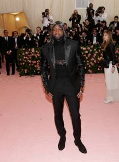 Dwyane Wade arrives on the red carpet at The Metropolitan Museum of Art s Costume Institute Benefit Camp: Notes on Fashion at Metropolitan Museum of Art in New York City on May 6, 2019.  NYP20190506392 JOHNxANGELILLO