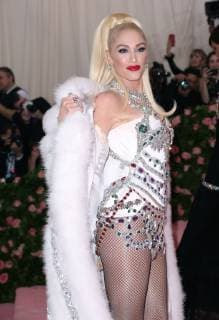 May 6, 2019 - New York, New York, U.S. - GWEN STEFANI at the Met Museum Costume Institute Benefit, Celebrating the exhibition Camp:Notes on Fashion ,.The Metropolitan Museum of Art, NYC.May 6, 2019.Photos by , Photos Inc. New York U.S. - ZUMAms4_ 20190506_zaf_ms4_059 Copyright: xSoniaxMoskowitzx