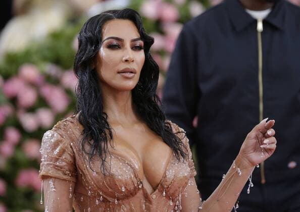 Kim Kardashian arrives on the red carpet at The Metropolitan Museum of Art s Costume Institute Benefit Camp: Notes on Fashion at Metropolitan Museum of Art in New York City on May 6, 2019.  NYP2019050971 JOHNxANGELILLO
