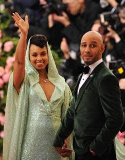 NEW YORK, NEW YORK - MAY 06: Alicia Keys and Swizz Beatz at The 2019 Met Gala Celebrating Camp: Notes on Fashion at Metropolitan Museum of Art on May 06, 2019 in New York City. Copyright: xJohnxPalmerx