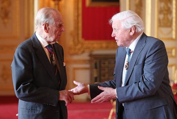 IMAGO ICONS: Sir David Attenborough . 07 05 2019. Windsor, United Kingdom. Members of the Order of Merit the Duke of Edinburgh (left) and Sir David Attenborough (right) ahead of a luncheon at Windsor Castle, United Kingdom. Established in 1902 by King Edward VII, The Order of Merit recognises distinguished service in the armed forces, science, art, literature, or for the promotion of culture. Admission into the order remains the personal gift of The Queen Ñand is restricted to a maximum of 24 living recipients from the Commonwealth realms, plus a limited number of honorary members.  xPoolx xi-Imagesx IIM-19648-0003