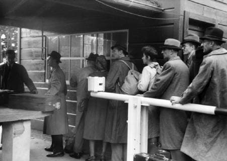 Germany Zone border 1948 Border between FRG and GDR at Helmstedt Helmstedt Lower Saxony Germany Copyright: ErichxAndres UnitedArchives90062_00656643