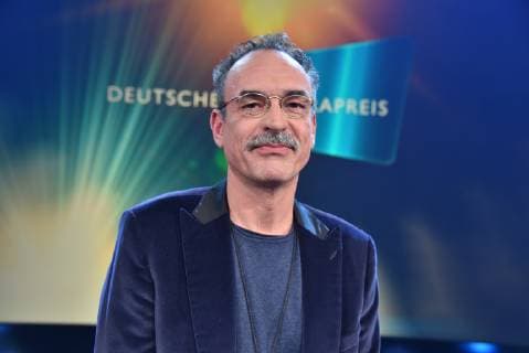Honorary Award of the German Camera Award this year The image designer Benedict Neuenfels receives the 29th German Camera Award at the award ceremony This is where cameramen and editors are honored for their outstanding performance
