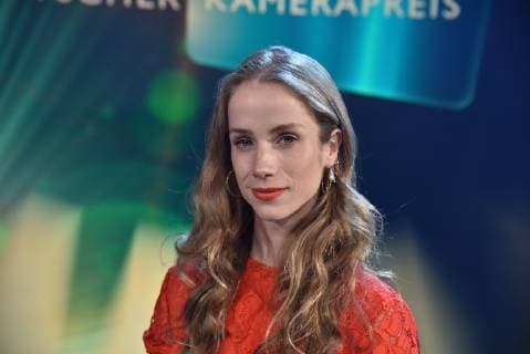 The picture designer Natascha Vavrina winner of the Young Talent Award for Echo at the award ceremony of the 29th German Camera Prize Here, camera men and editors are honored for their outstanding performance