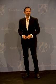 14 05 2019, Düsseldorf NRW Minister President Armin Laschet awards the Order of Merit of the State of North Rhine-Westphalia to Till Brönner, Berlin Witten The internationally successful jazz trumpeter has been working for the Nordoff Robbins Music Therapy in Witten for more than 15 years