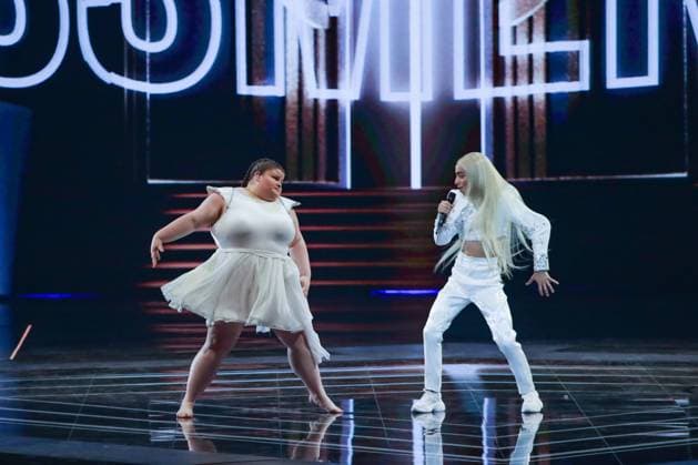 Entertainment Bilder des Tages TEL AVIV, ISRAEL - MAY 17, 2019: Bilal Hassani (R) representing France performs during a dress rehearsal for the 2019 Eurovision Song Contest Grand Final. Vyacheslav Prokofyev TASS  TS0ABBB2