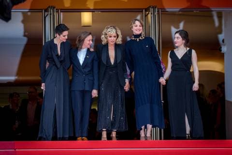 19.05.2019, Cannes, Prantsusmaa 72. Cannes filmifestiva, filmi Portrait Of A Lady On Fire (Portrait De La Jeune Fille En Feu) punane vaip. Portrait Of A Lady On Fire (Portrait De La Jeune Fille En Feu) in competition - Red Carpet Arrivals - Cannes, France, Foto: Erlend Staub, Scanpix CANNES Alpes-Maritimes France  Copyright: xErlendxStaubx Noemie Merlant, Celine Sciamma, Valeria Golino, Adele Haenel, Luana Bajrami