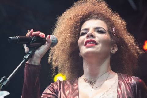 SÃO PAULO, SP - 19.05.2019: VIRADA CULTURAL SP 2019 - Vanessa da Mata replaces Ludmila at the closing of the Samba Stage of Virada Cultural 2019. São Paulo, May 19, 2019. x1734756x  VanxCampos