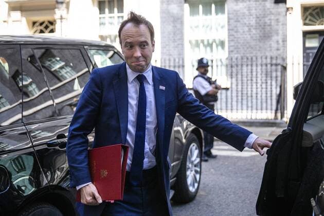 May 21, 2019 - London, London, UK - London, UK. Secretary of State for Health and Social Care Matt Hancock leaves 10 Downing Street after the Cabinet meeting. Prime Minister Theresa May is expected to make a statement to Paliament outlining changes to the Withdrawal Agreement Bill before it is brought back before Parliament. London UK  - ZUMAl94_ 20190521_zaf_l94_032 Copyright: xRobxPinneyx