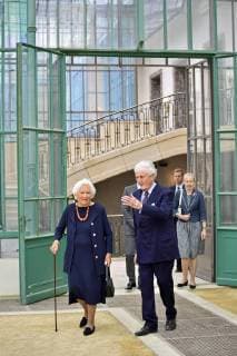 Entertainment Bilder des Tages Queen Paola of Belgium and Count Bernard de Traux de Wardin arrive for a ceremony for the Queen Paola Award 2018-2019 (Koningin Paolaprijs - Prix Reine Paola) for education, at the royal castle in Laken Laeken, Brussels, Wednesday 22 May 2019.  LAURIExDIEFFEMBACQ 05589805