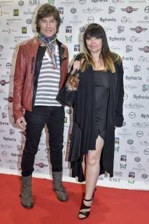 Entertainment Bilder des Tages Turin. Arriving at the Hoas Eleventy fashion show event in the photo: Ronn Moss with Devin DeVasquez  Copyright: xRiccardoxGiordanox xIPAx xFotosickix