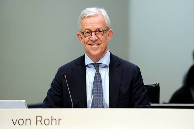 Deutsche Bank AG Annual General Meeting Karl von Rohr Deputy Chairman of the Management Board Deutsche Bank AG on the occasion of the Annual General Meeting 2017 of Deutsche Bank AG on 23 05 2019 in the Festhalle Frankfurt Main 20190523MWI09107
