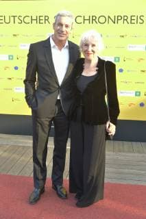 German Synchronic Award 2019 Gedeon Burkhard with Mother Elisabeth von Molo Arrival for the German Synchronic Award 2019 at the TIP am Knazlermat in Berlin on 23 05 2019 photopress müller