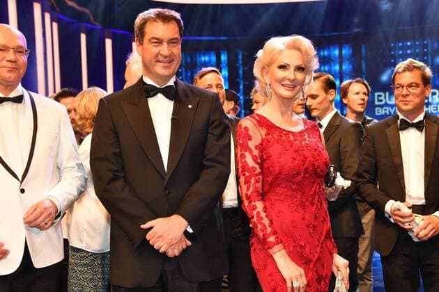 Ministerpräsident Markus Söder und Desiree Nick Bayerische Fernsehpreis 2019 Party Verleihung des Bayerischen Fernsehpreis im Prinzregententheater München 23.Mai 2019 *** Prime Minister Markus Söder and Desiree Nick Bayerische Fernsehpreis 2019 Party Award of the Bavarian Television Prize in the Prinzregententheater Munich 23 May 2019
