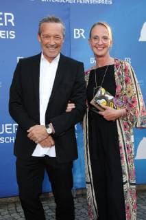 Michael Roll with company, Bavarian Television Award 2019 at the Prinzregententheater in Munich on 25 05 2019