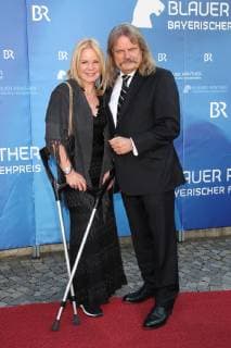 Leslie Mandoki with wife, Bavarian Television Prize 2019 at the Prinzregententheater in Munich on 25 05 2019