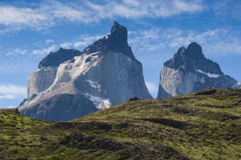 Chile, Patagonia, Torres del Paine National Park, mountainscape  RUNF01483