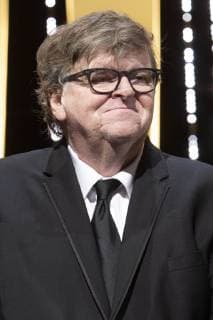 Michael Moore at the award ceremony during the 72nd Cannes Film Festival at the Palais des Festivals on May 25, 2019 in Cannes, France Foto:xR.xWagnerx xFuturexImage