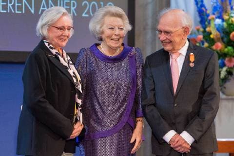 28-05-2019 Princess Beatrix during the Zilveren Anjers at the Koninklijk paleis in Amsterdam. The silver carnation is annually awarded to individuals who voluntarily worked for culture and nature conservation The Silver Carnations were awarded to Albert Goutbeek, Paul Spapens and Herman and Cora Labberte-Hoedemaker.  Copyright: xPPEx