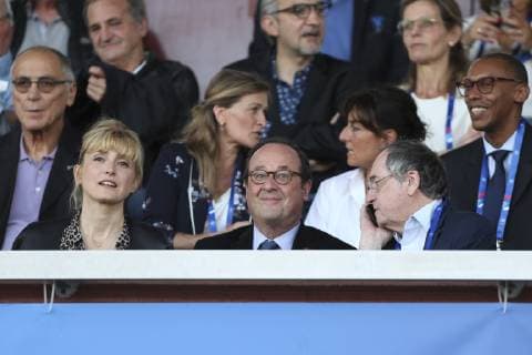 Julie Gayet - Francois Hollande - Noel Le Graet CELEBRITES : France Vs Chine - Amical - 31 05 2019 MichaelBaucher Panoramic 